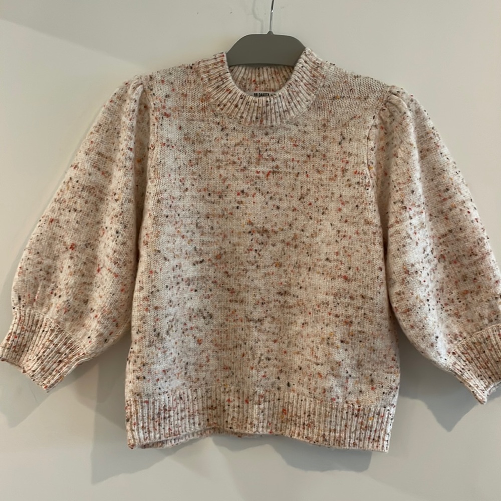 BB Dakota marled blush puff sleeve cropped sweater, size S